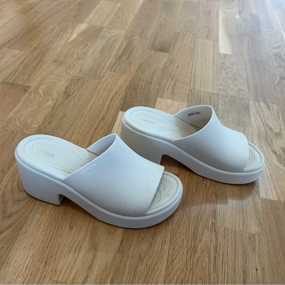 Crocs Women's Brooklyn Slide Heel - Picture 3 of 5